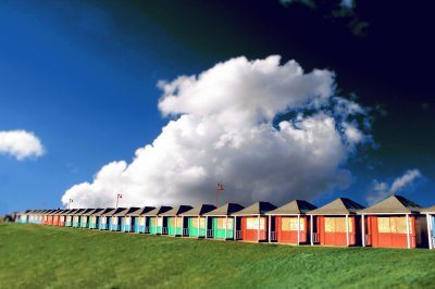 Primary beach huts jigsaw puzzle