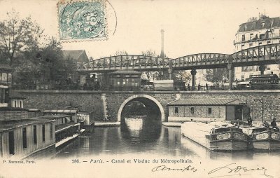 פאזל של MÃ©tro aÃ©rien Ã  La Villette