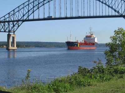 Yonder comes a BIG ship...will it fit under bridge jigsaw puzzle