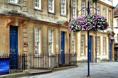 Blue door Bath jigsaw puzzle