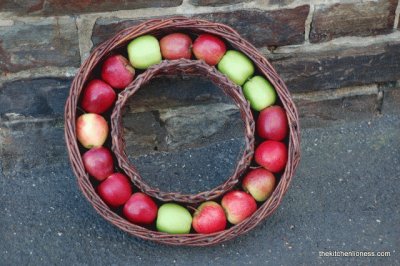 apple wreath