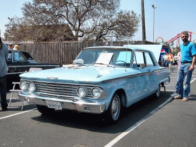 פאזל של 1962 Ford Fairlane