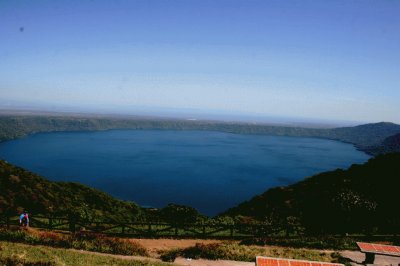 פאזל של laguna de apoyo