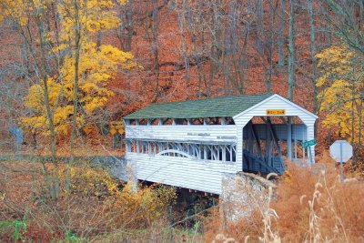 Covered bridge jigsaw puzzle