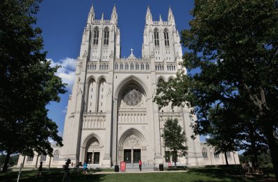 פאזל של haunted church DC