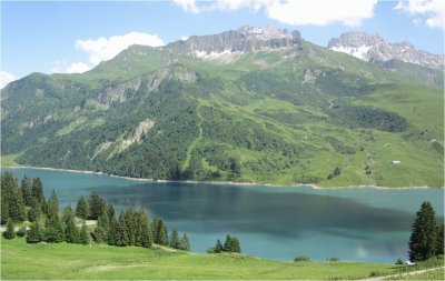 Ombre de nuage sur le lac