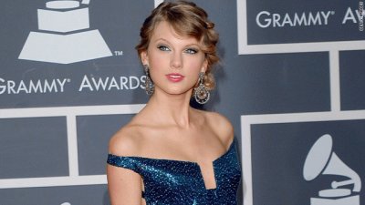 פאזל של taylor swift at the grammys