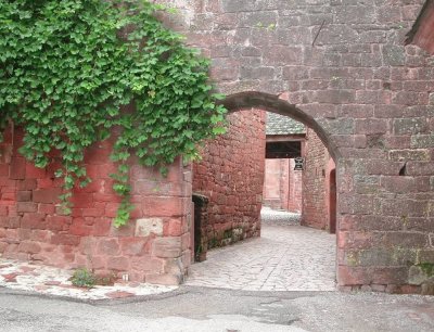 red building 2