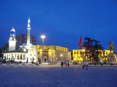 פאזל של Tirana