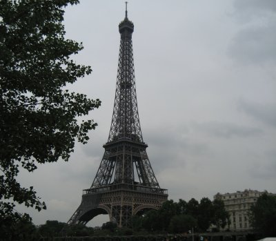 PARIS: TOUR EIFFEL jigsaw puzzle