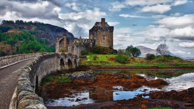 פאזל של Eilean Donan. Lago Duich, Escocia.