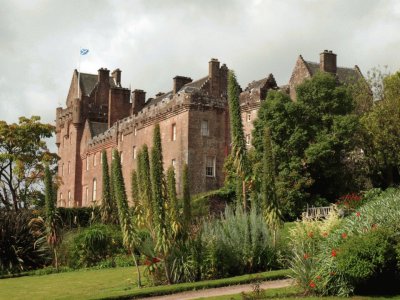 פאזל של brodick castle, scotland