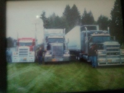 Brothers Trucks