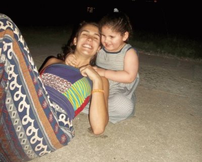 Disfrutando con la tia