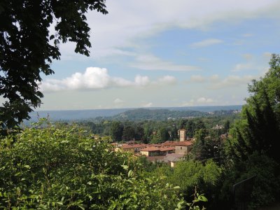 פאזל של Pollone e la Serra d 'Ivrea, dalla Burcina