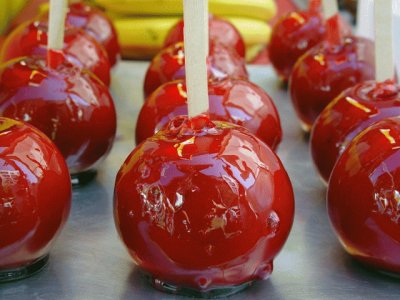 Manzanas de caramelo de la feria