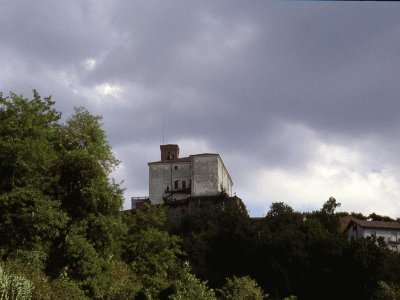 פאזל של Cisterna d 'Asti - Il castello