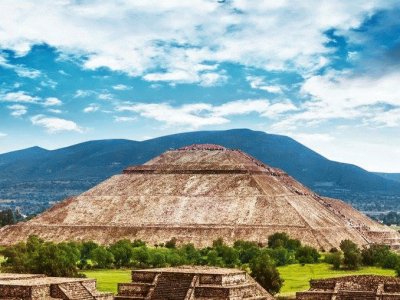 PIRAMIDE DEL SOL jigsaw puzzle