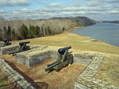 פאזל של Fort Donelson river battery