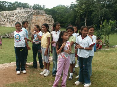 פאזל של collÃ©giens en visite