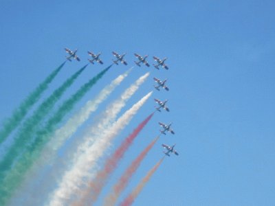 LE FRECCE TRICOLORI