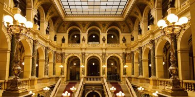 Museo Nacional de Praga jigsaw puzzle