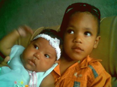 mis nenes santiago y laura yelena