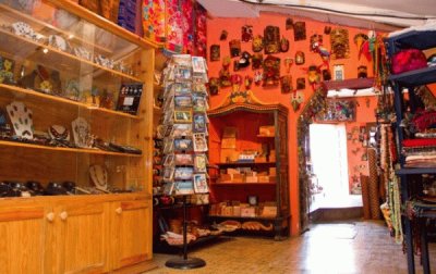 Una tienda de souvenirs jigsaw puzzle