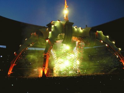 U2 360 SDF jigsaw puzzle