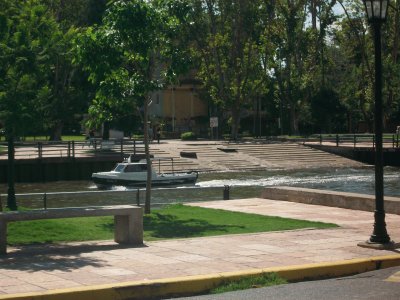 Boat at Tigre river