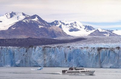 Glaciar Spegazzini. Patagonia argentina jigsaw puzzle