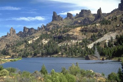 Valle del RÃ­o Limay.NeuquÃ©n y RÃ­o Negro. Argentina jigsaw puzzle