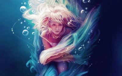 Chica adentro del agua