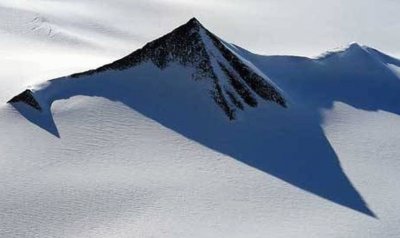 פאזל של Antarctica Pyramid