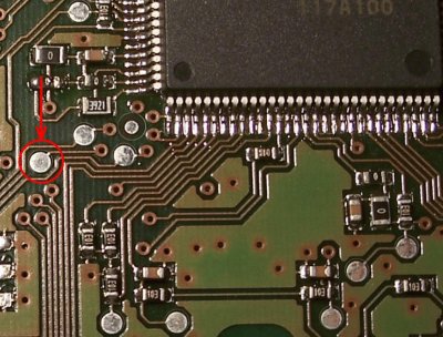 PCB with test connection pads