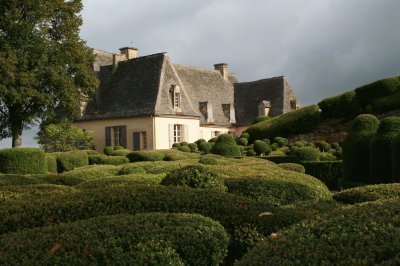 marqueyssac gardens dordogne valley