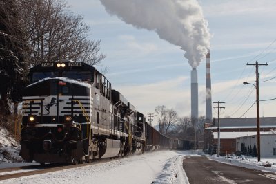 NS 7646 ES40DC leading NS 561 coal jigsaw puzzle