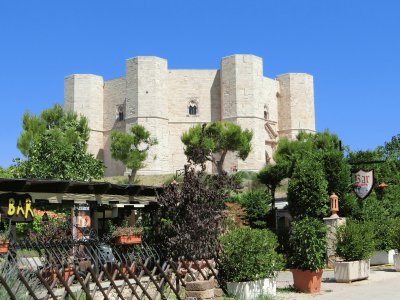 Casteldelmonte Italia jigsaw puzzle