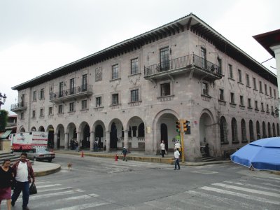 Edificio centro de TeziutlÃ¡n jigsaw puzzle