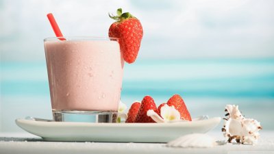 strawberry cocktail jigsaw puzzle