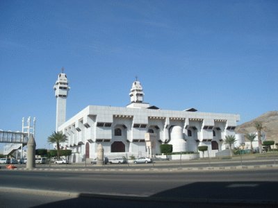 masjid a taneem