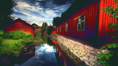 red houses