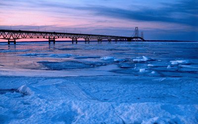 Mackinac_Bridge_Michigan