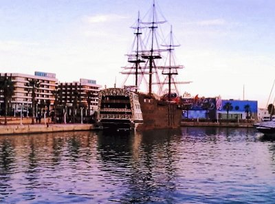 en el puerto de alicante jigsaw puzzle