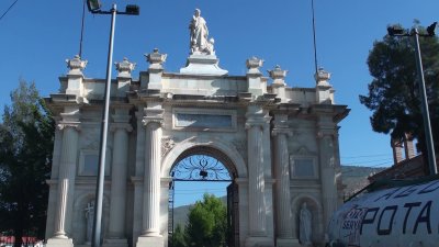 פאזל של PanteÃ³n Municipal Pachuca, Hgo. MÃ©xico.