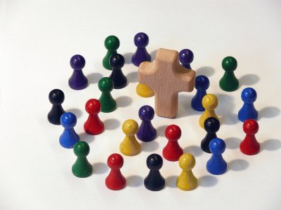 Cross jigsaw puzzle