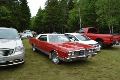 Classic Ford LTD jigsaw puzzle