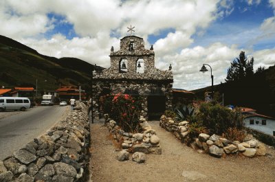 Iglesia de piedra, MÃ©rida. jigsaw puzzle