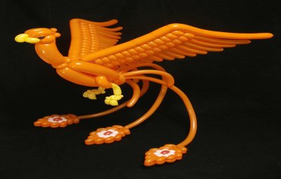 פאזל של Sorprendente Figura de un Fenix Hecho de Globos