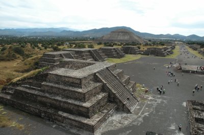 פאזל של Teotihuacan-view